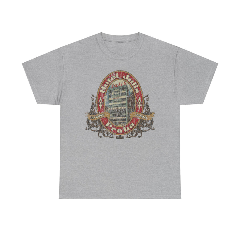 Load image into Gallery viewer, Hotel Julis Praha 1920 Nostaglic T-shirt