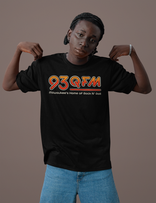 93 QFM Milwaukee Radio Station Nostalgic T-shirt