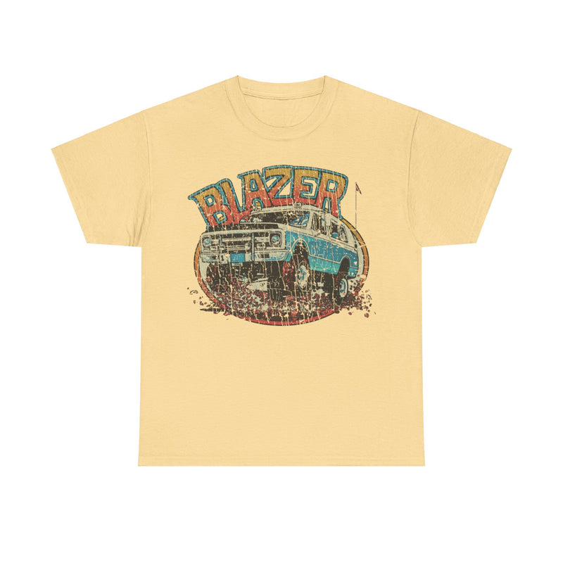 Load image into Gallery viewer, K5 Blazer 4x4 1971 Car Distressed Print T-shirt
