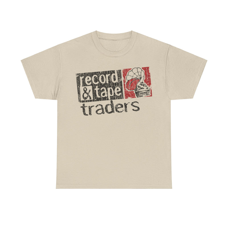 Load image into Gallery viewer, Record and Tape Traders 1977 Music Store Nostalgic T-shirt
