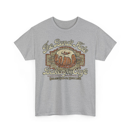 The Bundt Hole Bakery and Cafe 1993 Baileys Harbor Wisconsin Cake Shop T-shirt