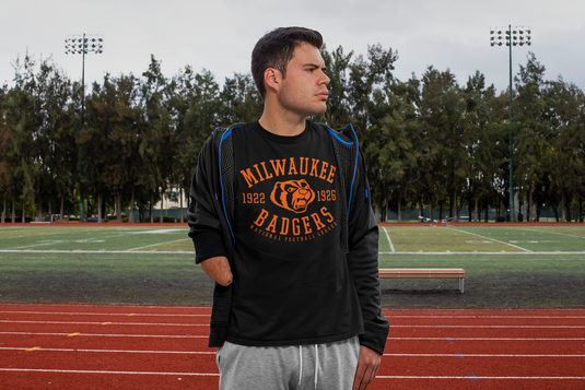 Milwaukee Badgers 1922-1926 Wisconsin Football Team T-shirt